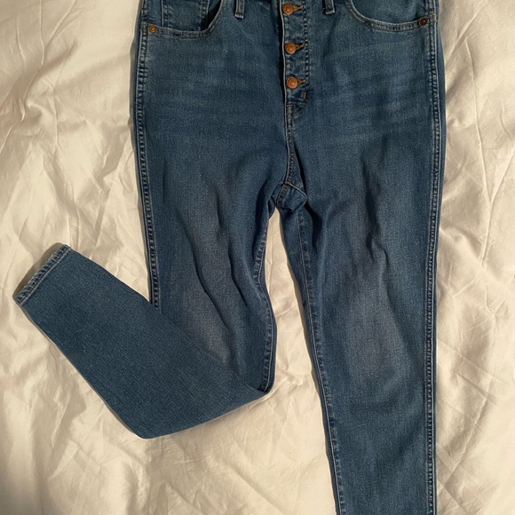 Madewell button front high waist skinny jeans (Dewitt wash) - Picture 7 of 8